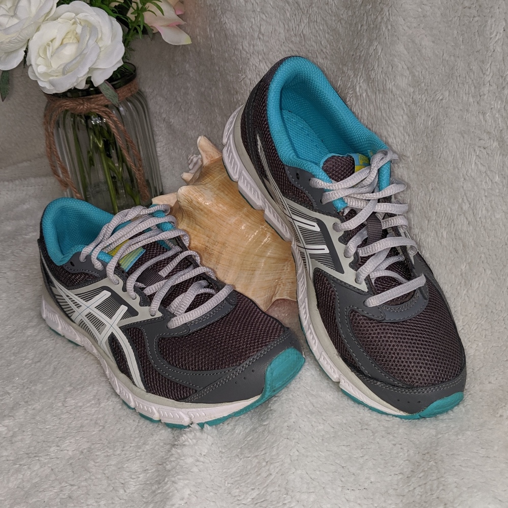 Asics Renovate T3S9L Women's Athletic Running Shoe